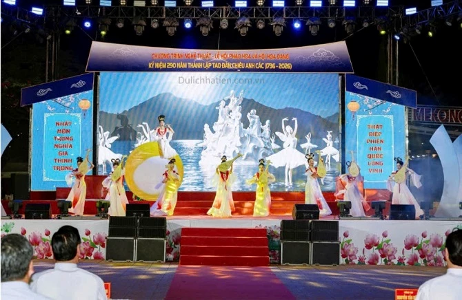 Hà Tiên tôn vinh các di sản văn hóa của địa phương.