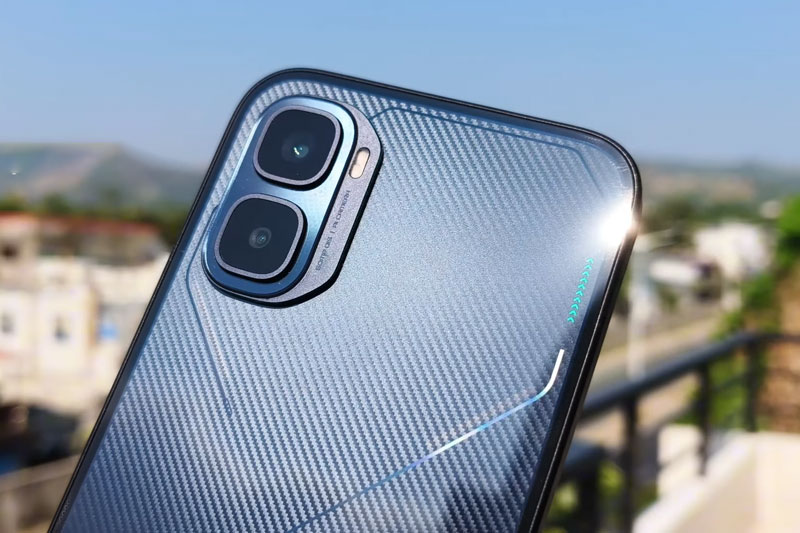 Smartphone gaming cấu hình ‘khủng’, pin 6.500mAh, giá 10,7 triệu đồng