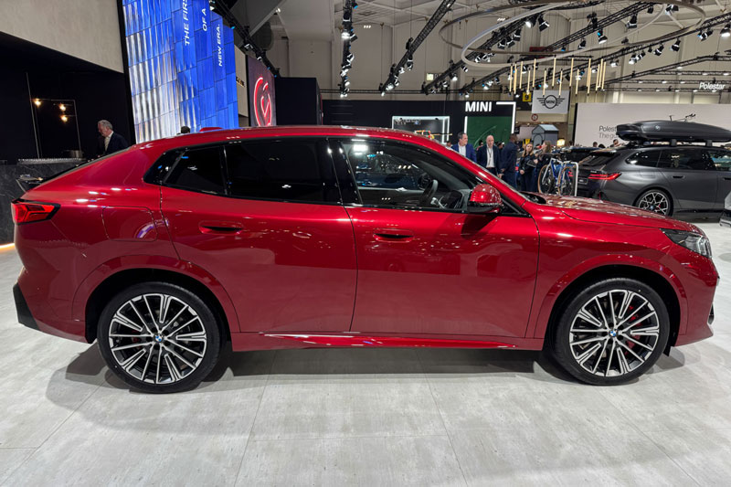 Top 10 xe BMW đáng mua nhất năm 2026: iX2 eDrive20 đứng đầu