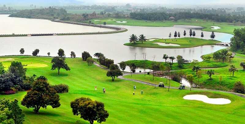 Trải nghiệm golf với chi phí tối ưu