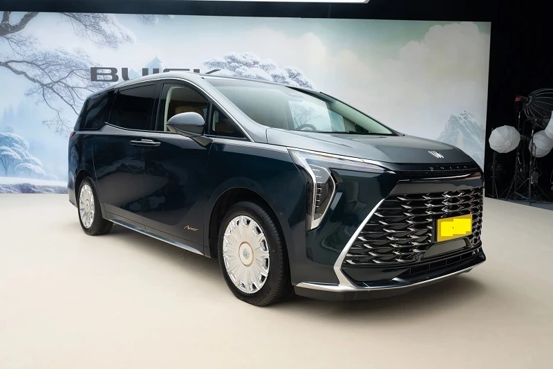 Buick GL8 Century 2026.