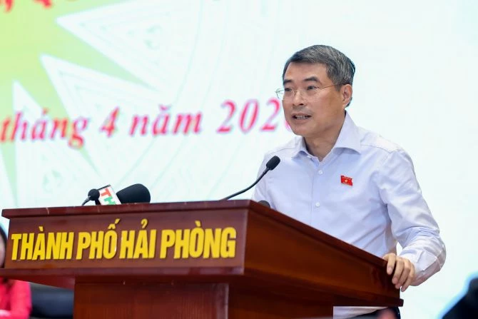 Thủ tướng Chính phủ Lê Minh Hưng dự Hội nghị tiếp xúc cử tri sau Kỳ họp thứ Nhất Quốc hội khóa XVI. Ảnh: VGP.
