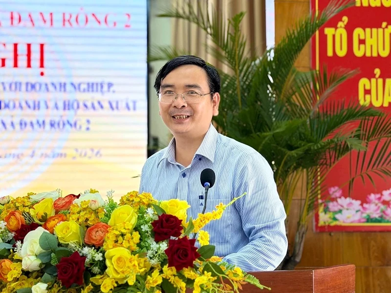 Ông Trương Văn Sáng - Chủ tịch UBND xã Đam Rông 2, kết luận hội nghị. 