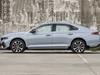 Xe sedan công suất 313 mã lực, tiêu thụ 3,98 lít xăng/100 km, giá hơn 400 triệu, so kè cùng Toyota Camry