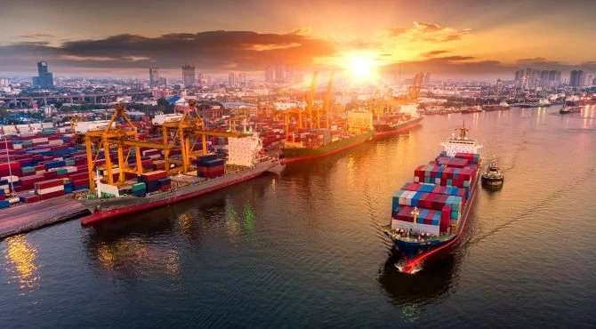 Bộ Tài chính đưa ra nhiều giải pháp nhằm giữ ổn định kinh tế vĩ mô trong năm 2026. Ảnh minh họa.