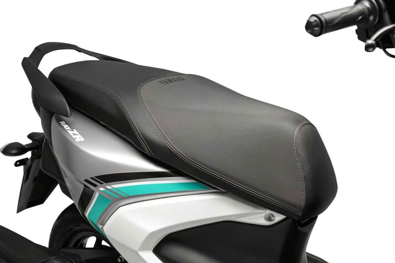 Yamaha giới thiệu xe tay ga hybrid siêu tiết kiệm xăng, giá gần 75 triệu đồng