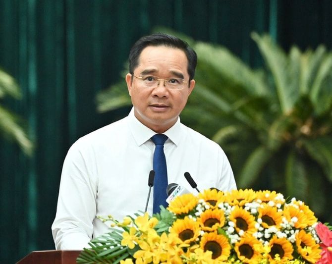Chủ tịch UBND TP Hồ Chí Minh làm Tổ trưởng Tổ công tác đầu tư giáo dục