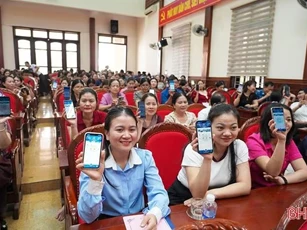 Cẩm Xuyên tăng cường đào tạo kỹ năng số cộng đồng
