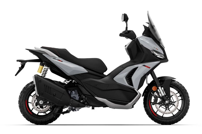 Aprilia SR GT400 2026.