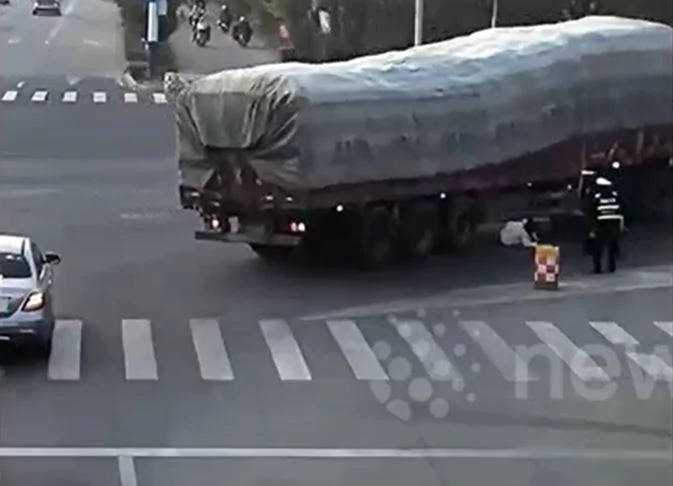 Ảnh cắt từ clip.