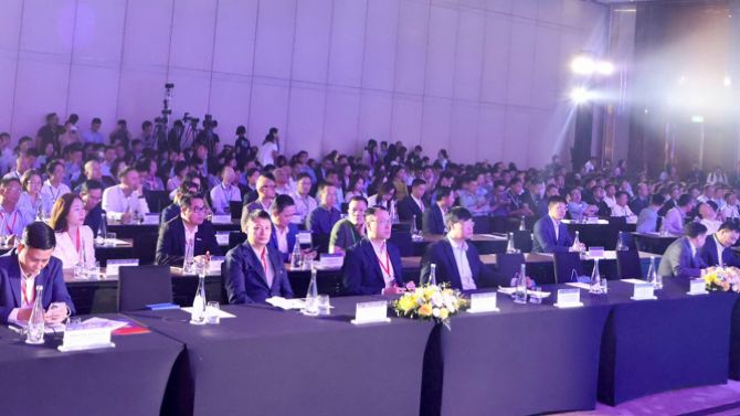 Từ nạn nhân dễ tổn thương đến 'lá chắn' của tài chính số