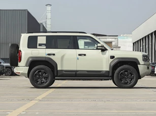SUV địa hình công suất 687 mã lực, giá gần 1,2 tỷ đồng