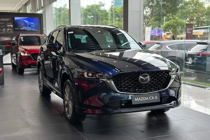 Mazda CX-5.