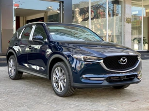 Mazda CX-5 vượt VinFast VF 7, giành lại ‘ngôi vương’ doanh số xe SUV hạng C