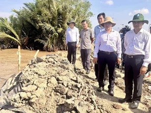 Vĩnh Long thúc tiến độ loạt dự án giao thông, môi trường ven biển
