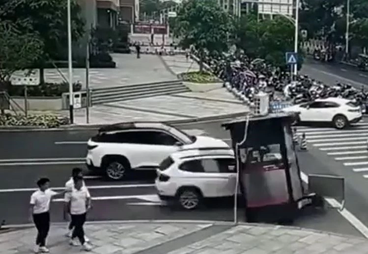 Ảnh cắt từ clip.