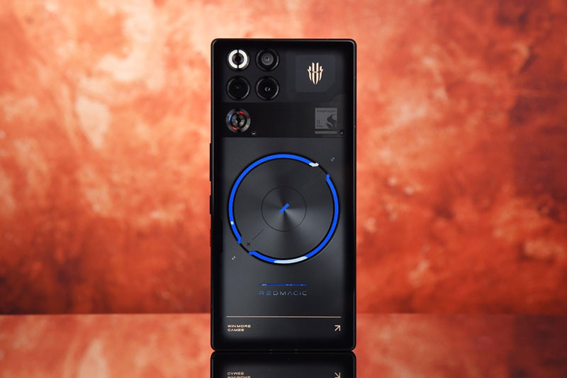 Smartphone gaming chip Snapdragon 8 Elite Gen 5 Leading Edition, pin 8.000mAh, giá hơn 21 triệu đồng