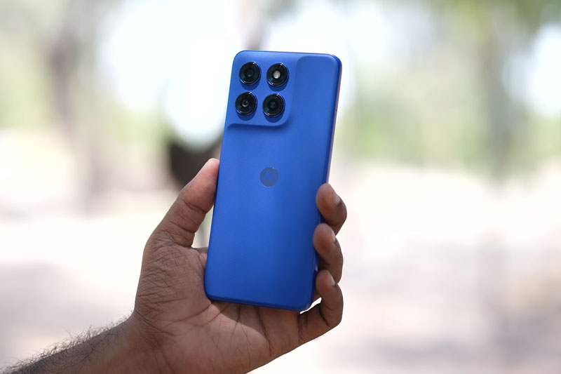 Smartphone độ bền quân đội, cấu hình tốt, pin 7.000mAh, giá gần 4 triệu đồng