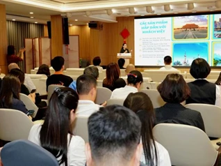 Việt Nam - Trung Quốc tăng cường kết nối văn hóa và du lịch