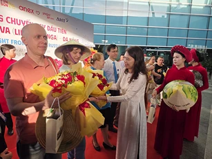Đà Nẵng chào đón chuyến bay trực triếp đầu tiên từ Moscow Nga