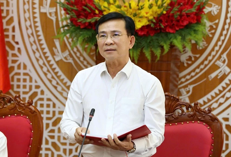 Chủ tịch UBND tỉnh Lâm Đồng Hồ Văn Mười phát biểu.