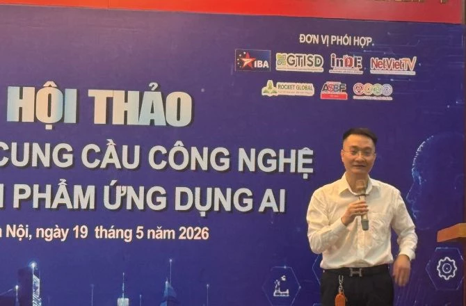 được TS Hoàng Đỗ Thanh Tùng – Viện CNTT, Viện Hàn lâm Khoa học và Công nghệ Việt Nam phát biểu tại Hội thảo.