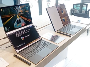 Laptop hai màn hình ASUS Zenbook DUO 2026 mở bán tại Việt Nam
