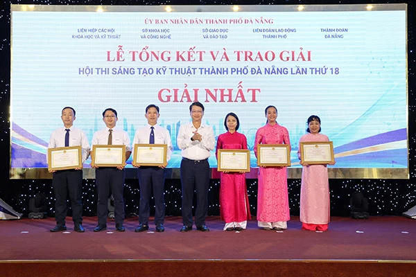 EVNCPC có 1 giải pháp đạt giải Nhất Hội thi Sáng tạo kỹ thuật thành phố Đà Nẵng lần thứ 18 năm 2025. 