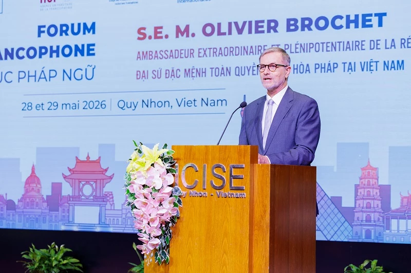 Đại sứ Pháp tại Việt Nam Olivier Brochet phát biểu tại Diễn đàn giáo dục Pháp ngữ.