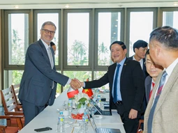 Đại sứ Pháp Olivier Brochet: Khoa học tạo sức hút mới cho Gia Lai