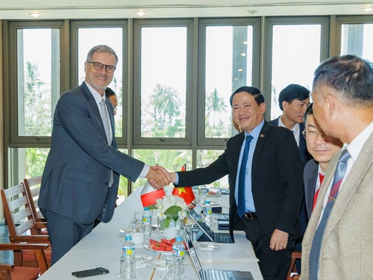 Đại sứ Pháp Olivier Brochet: Khoa học tạo sức hút mới cho Gia Lai