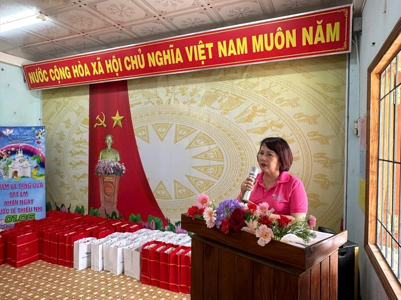 Bà Đồng Thị Ánh – Chủ tịch Hội Nữ doanh nhân tỉnh Gia Lai, chia sẻ tại chương trình. Bà Đồng Thị Ánh – Chủ tịch Hội Nữ doanh nhân tỉnh Gia Lai, chia sẻ tại chương trình.