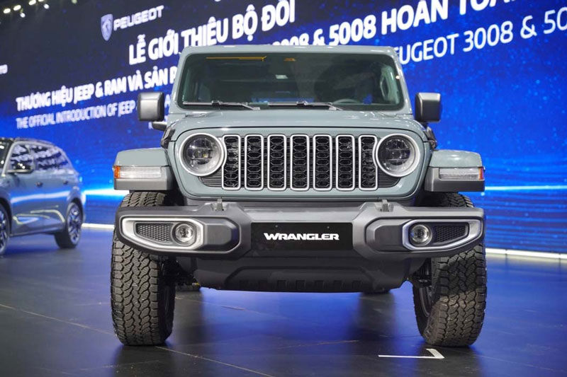 Chi tiết Jeep Wrangler 2026 vừa ra mắt tại Việt Nam, giá cao nhất 3,499 tỷ đồng