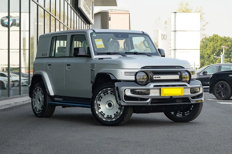 iCar V23 Cyber Edition.