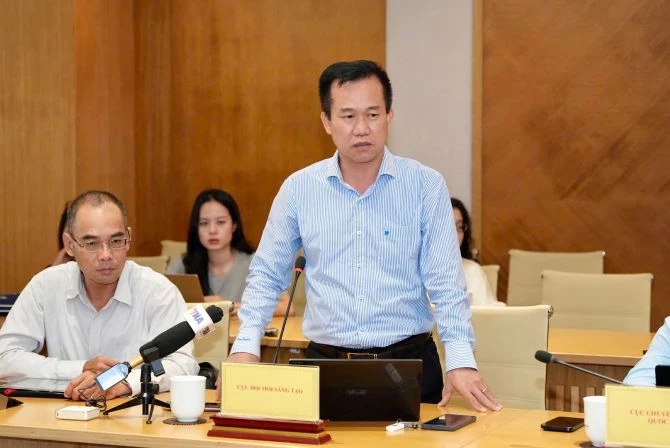 Ông Chu Thúc Đạt - – Phó Cục trưởng Cục Đổi mới sáng tạo, Bộ Khoa học và Công nghệ. Ông Chu Thúc Đạt - – Phó Cục trưởng Cục Đổi mới sáng tạo, Bộ Khoa học và Công nghệ.