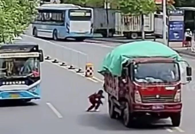 Ảnh cắt từ clip.