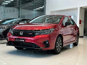 Honda City giảm giá mạnh, quyết so kè cùng Toyota Vios, Hyundai Accent