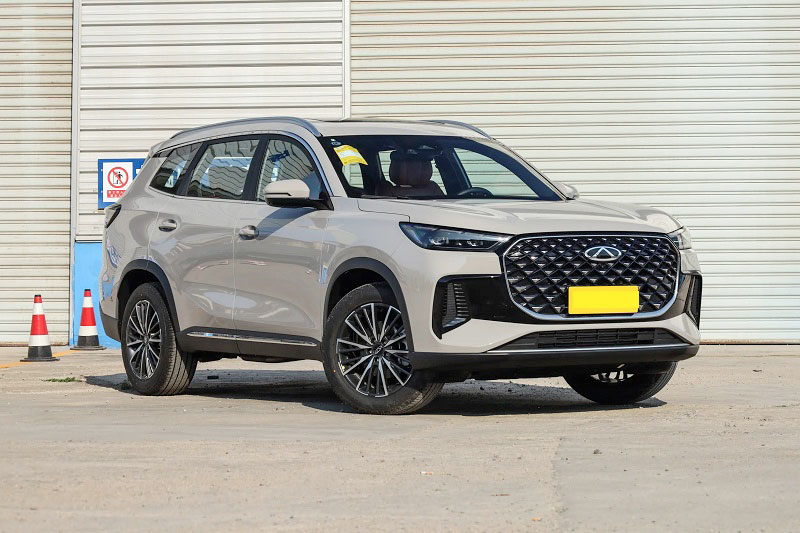 SUV dài hơn 4,7 mét, công suất 200 mã lực, trang bị tiên tiến, giá hơn 500 triệu đồng
