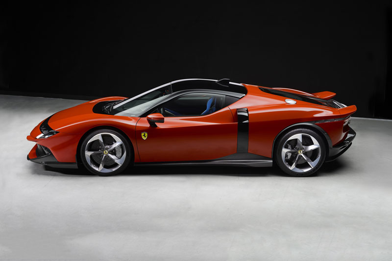 Siêu xe Ferrari 849 Testarossa: Công suất 1.036 mã lực, giá gần 34 tỷ đồng