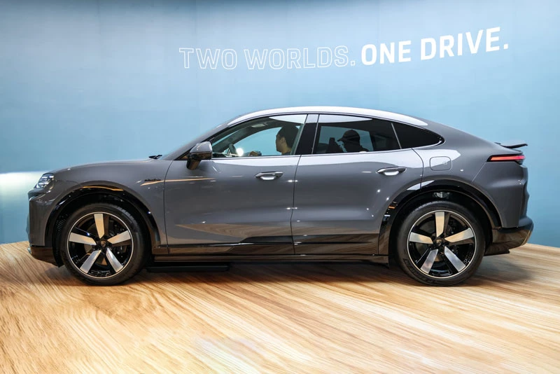 Porsche Cayenne Electric Coupe 2026.