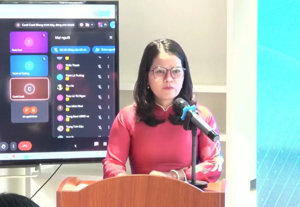 Bà Nguyễn Hoàng Bảo Trân, Phó Giám đốc Sở Khoa học và Công nghệ TP Hồ Chí Minh. Bà Nguyễn Hoàng Bảo Trân, Phó Giám đốc Sở Khoa học và Công nghệ TP Hồ Chí Minh.