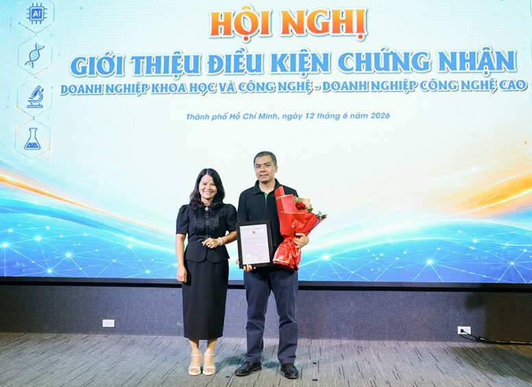 GreenNote nhận chứng nhận doanh nghiệp công nghệ cao