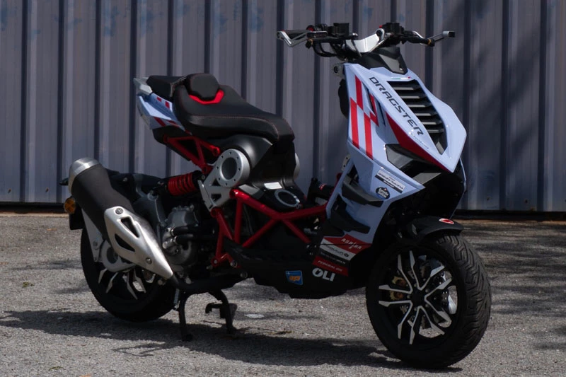 Italjet Dragster 300 Gresini Edition. 