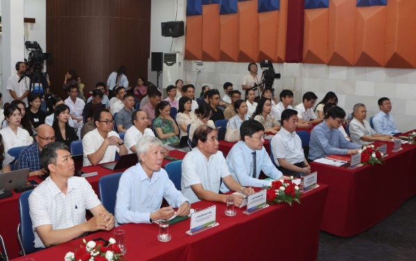 Tiết kiệm năng lượng không chỉ là bài toán công nghệ