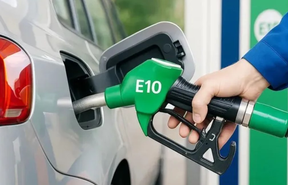 Phát triển xăng E10: Không thể chỉ trông vào cây sắn