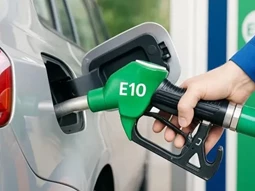 Phát triển xăng E10: Không thể chỉ trông vào cây sắn
