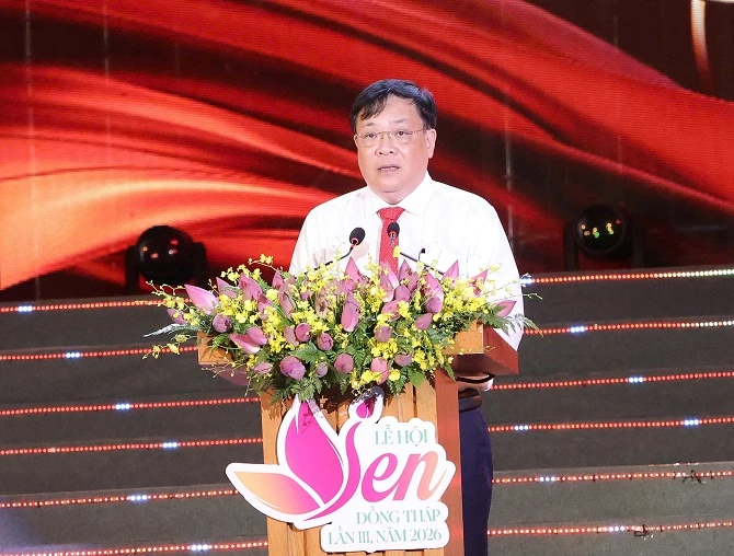 Ông Phạm Thành Ngại - Chủ tịch UBND tỉnh Đồng Tháp phát biểu tại lễ khai mạc.