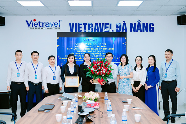 Đưa đoàn MICE 5.000 khách đến Đà Nẵng, một doanh nghiệp nhận giấy khen