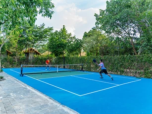 Old Tree Garden - Khu nghỉ dưỡng sinh thái kết hợp bungalow, villa, sân pickleball