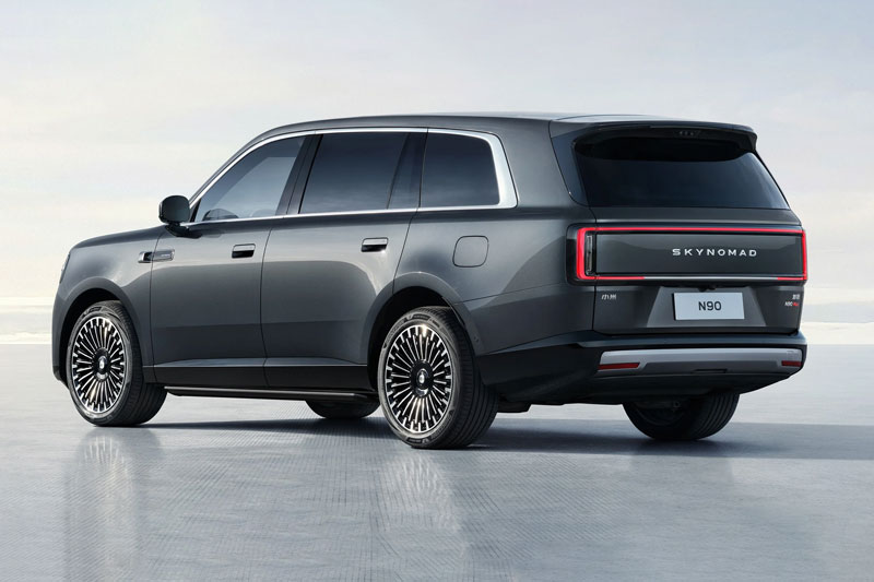 Xiaomi hé lộ SUV dài gần 5,3 mét, mạnh 421 mã lực, giá chưa tới 800 triệu đồng